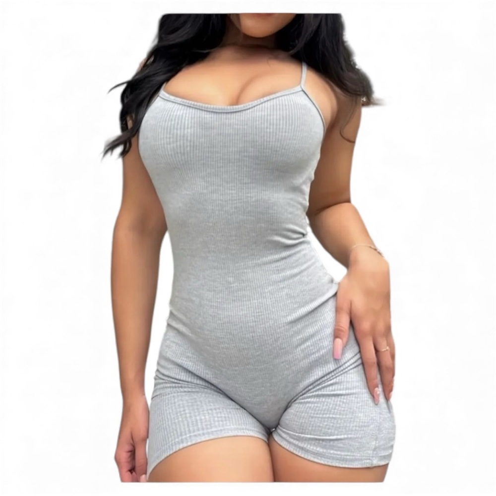 Women's Gray Sleeveless Robbed Romper Gray XL